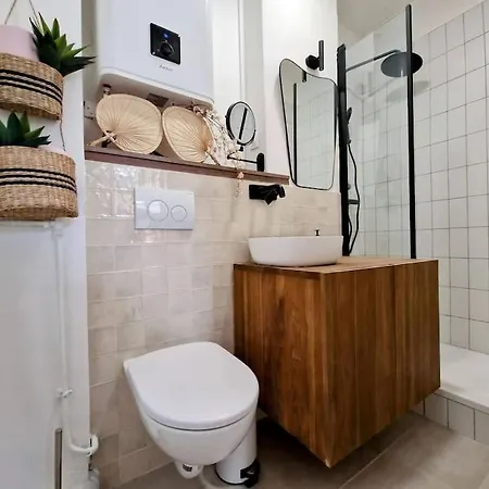 Studio Calme Et Ensoleille Entierement Renove Paris Exterior photo