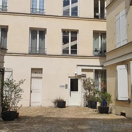 Studio Calme Et Ensoleille Entierement Renove Paris Exterior photo